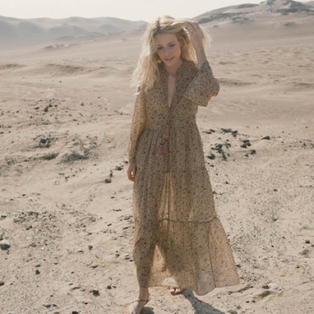 Doen Beige Floral Long Sleeve Maxi Dress